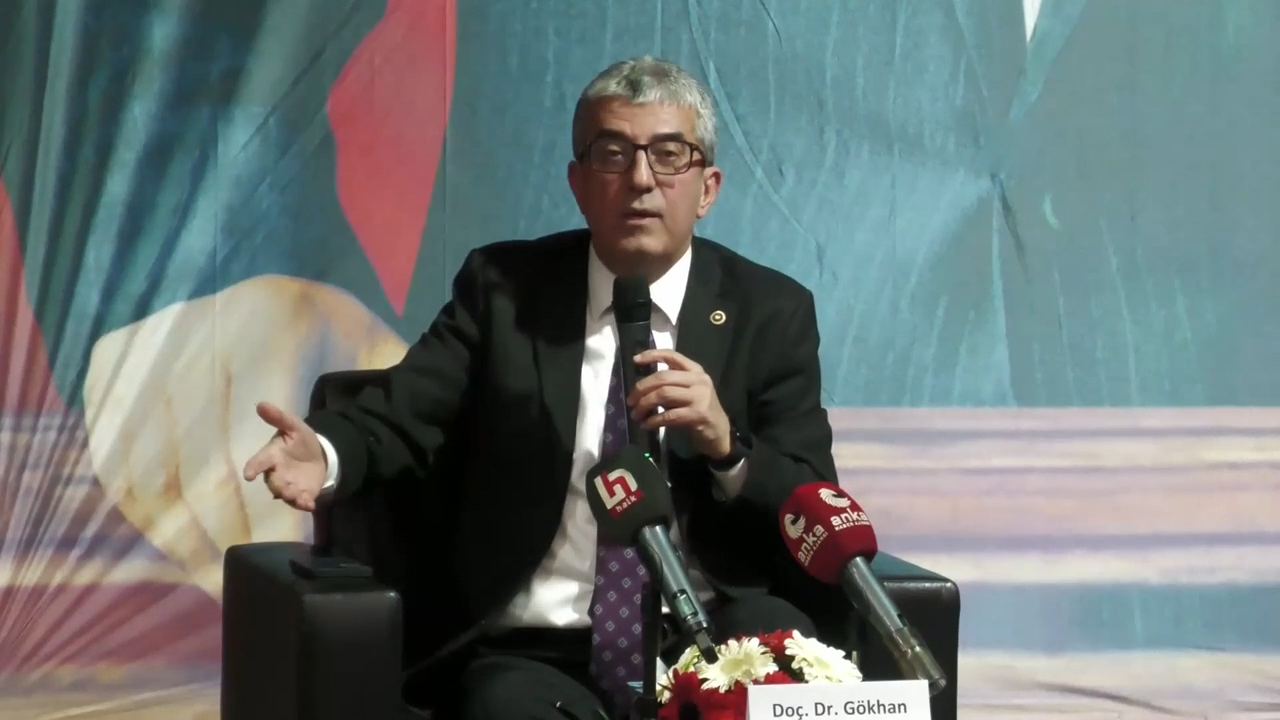 Basına sansür ve mücadele masaya yatırıldı… Gökhan Günaydın: İktidar muhalif basın izlendiği için baskılıyor