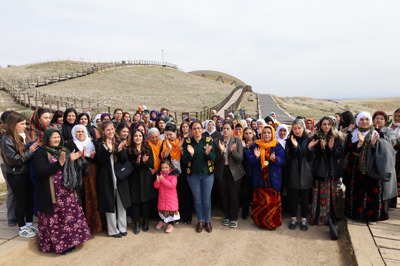 Urfalı kadınlar Göbekli Tepe gezisinin ardından Halfeti’de miting düzenleyecek