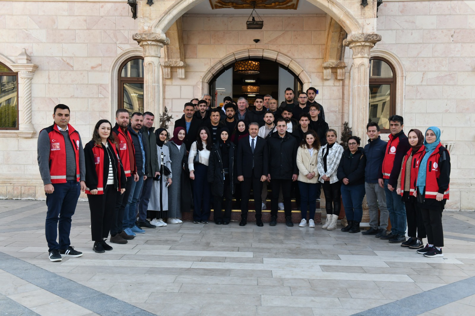 ERZİNCAN’DAN GELEN HEYET, HUZUR VE KARDEŞLİK BULUŞMASI İÇİN ŞANLIURFA’DA