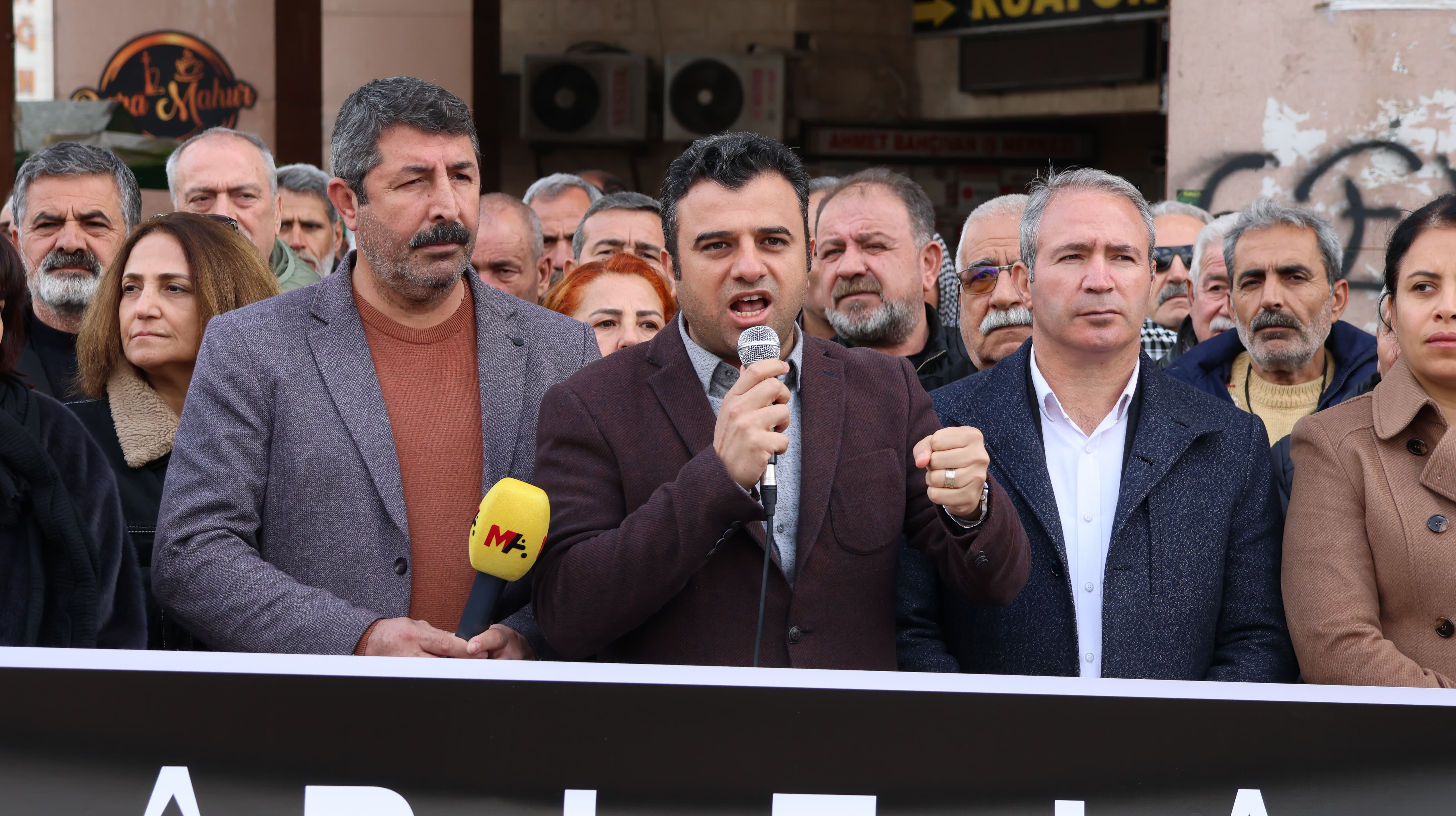 Urfa'da 15 Şubat komplosu protesto edildi 