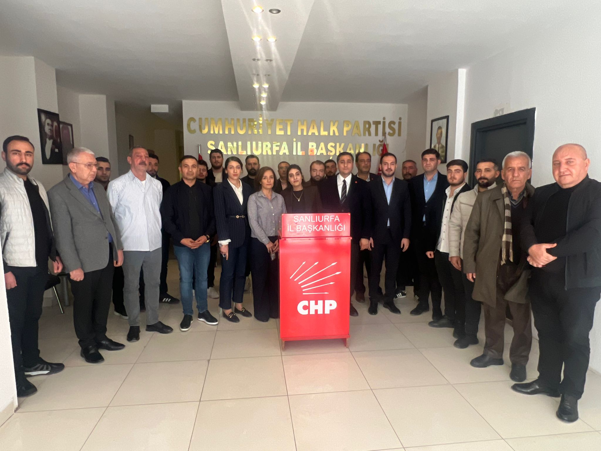 GAZETECİLER DERHAL SERBEST BIRAKILMALI ...