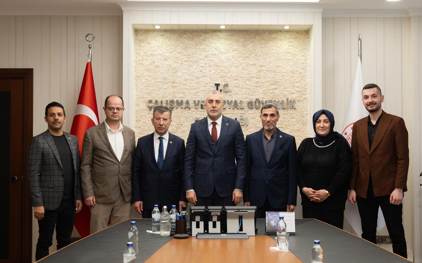 *Çölyak Federasyonu’ndan Ankara’da Yoğun Ziyaret: Hastaların Hakları İçin Üst Düzey Görüşmeler Gerçekleştirildi*