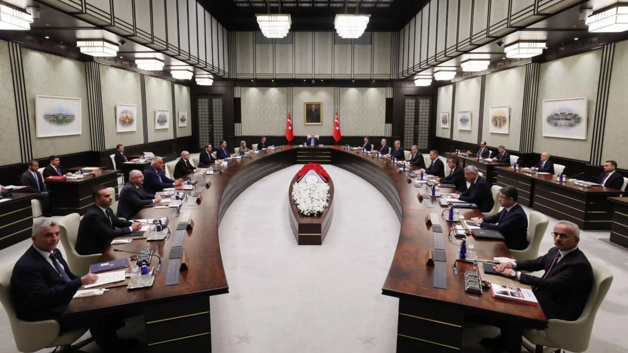 Cumhurbaşkanlığı Kabinesi bugün toplanıyor: Masada neler var?