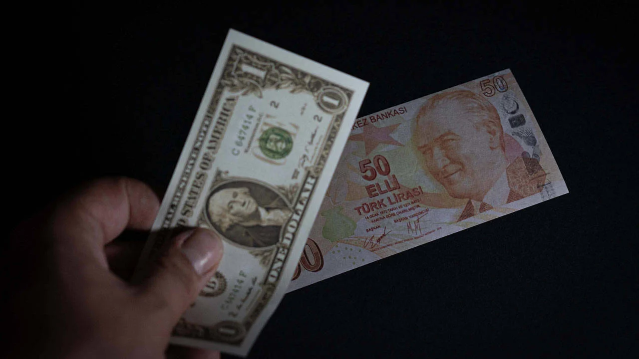 Dolar/TL rekor seviyede!