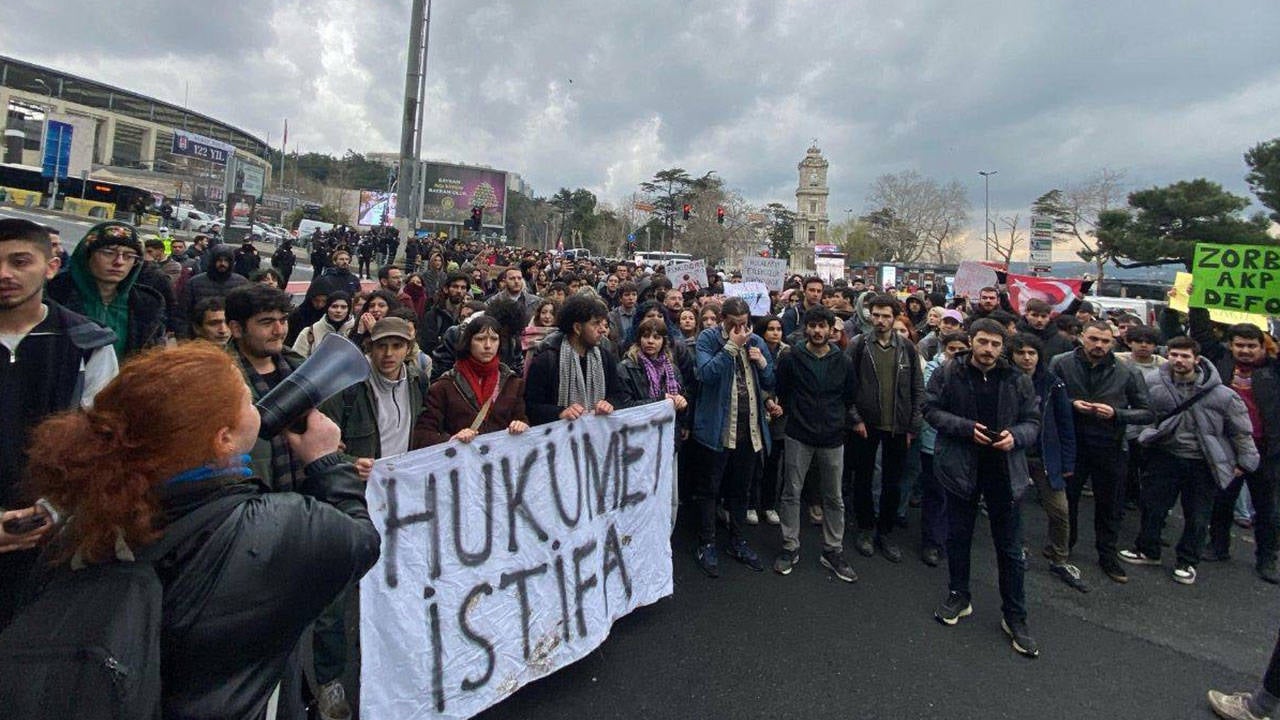 Gülmeyi bilen çocuklar