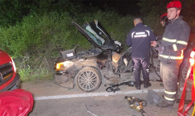Otomobil ile cip çarpıştı: 3 ölü, 1 yaralı