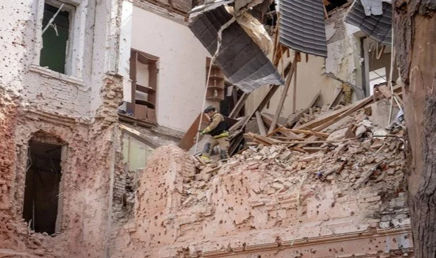 Rusya, Ukrayna'nın Sumy bölgesini vurdu: 31 ölü