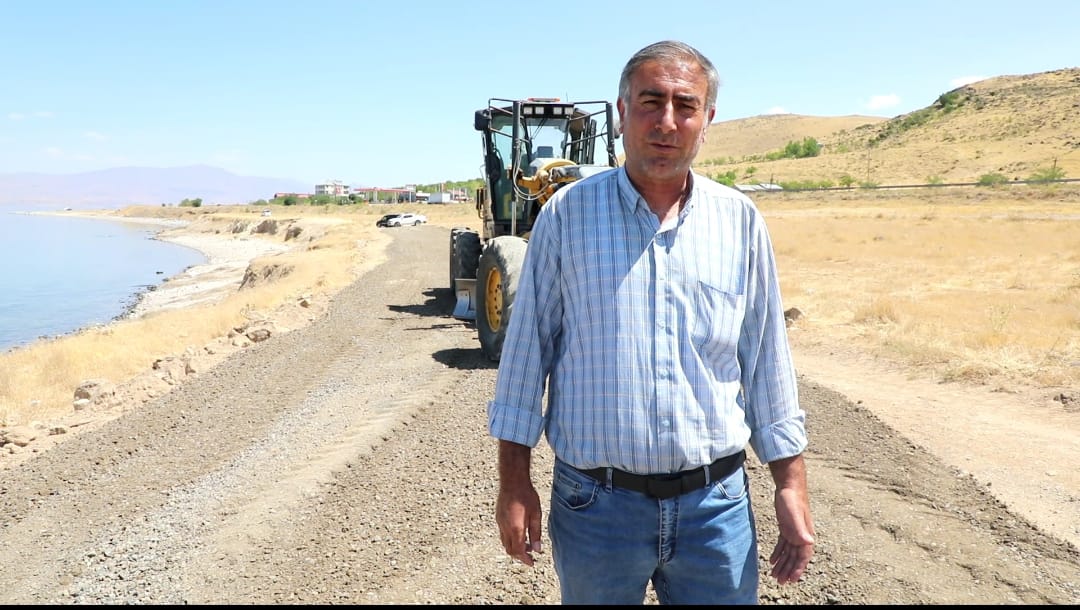 Tuşba Belediyesi, Canik Mahallesi’nde Sahil Yolu Çalışmalarını Sürdürüyor