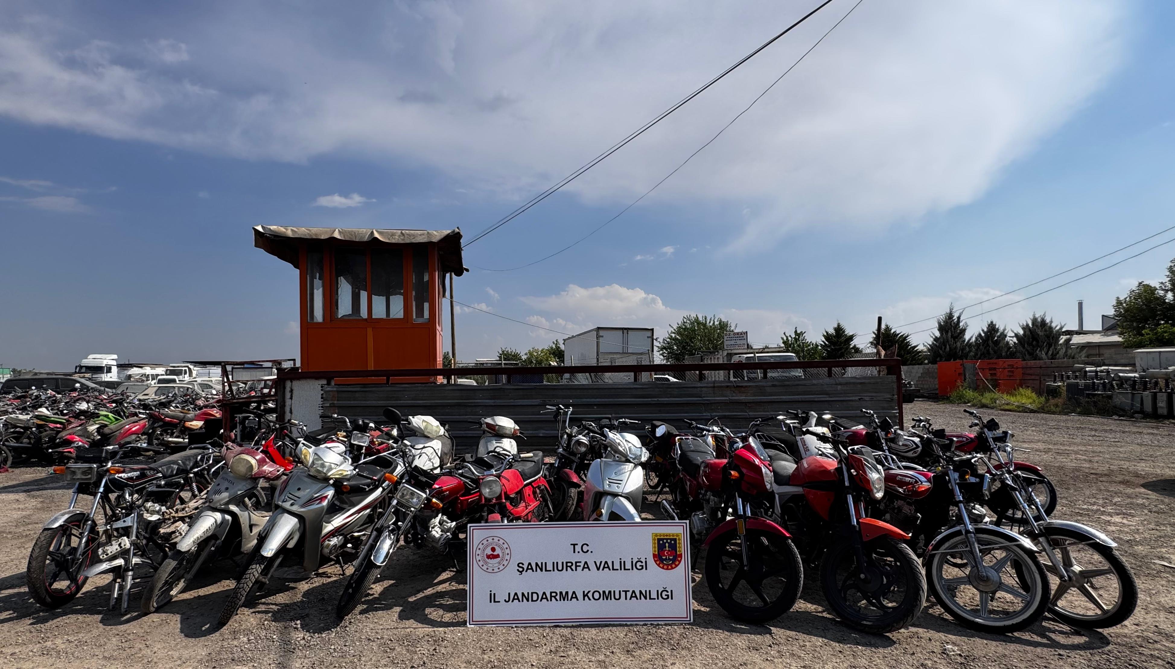 Motorsiklet çetesi çökertildi