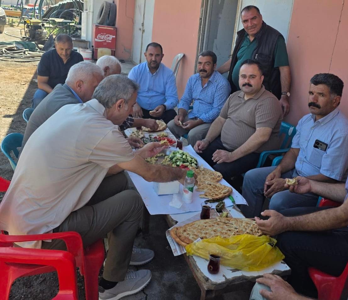 Belediye Başkanı Emekçileri Unutmadı: Gönül Sofrası Kuruldu