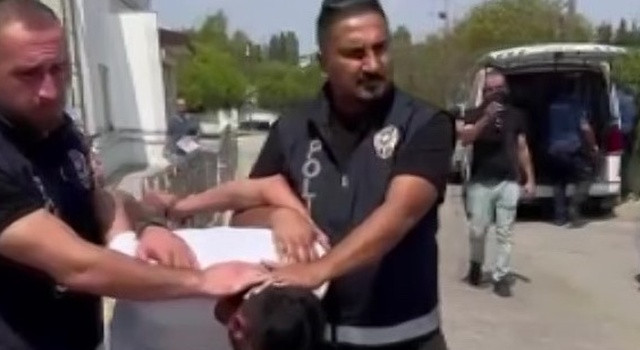Dolandırıcılık suçundan 13 yıl hapis cezasıyla aranan hükümlü yakalandı  